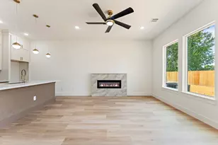 9109 Henrietta, Houston, TX 77088 - Photo 11