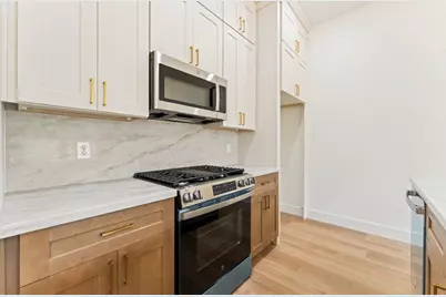 9109 Henrietta #C, Houston, TX 77088 - Photo 5