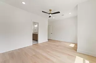 9109 Henrietta, Houston, TX 77088 - Photo 23
