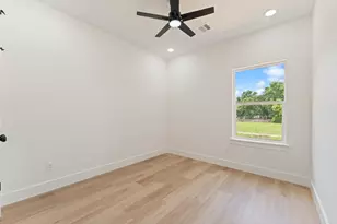 9109 Henrietta, Houston, TX 77088 - Photo 19