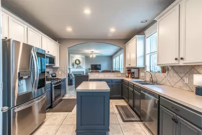 15007 Wildberry Creek Court, Cypress, TX 77433 - Photo 3