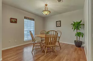 1906 Maple Lakes Dr, Kingwood, TX 77339 - Photo 11