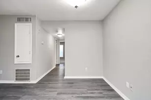 7700 W Airport Blvd, Houston, TX 77071 - Photo 11