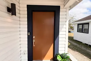 7425 Avenue H, Houston, TX 77011 - Photo 1