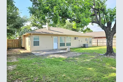 4231 Southchase Lane, Houston, TX 77014 - Photo 21