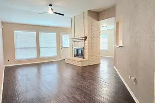 4231 Southchase Ln, Houston, TX 77014 - Photo 3