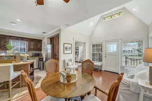 203 Northwood St, Houston, TX 77009 - Photo 23