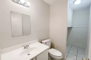 12023 Greenwood-Forest Dr, Houston, TX 77066 - Photo 9