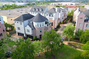 2029 Fannin Station N, Houston, TX 77045 - Photo 11