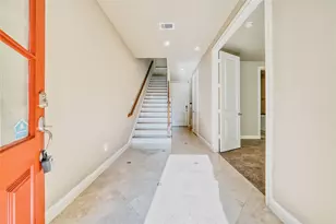 2029 Fannin Station N, Houston, TX 77045 - Photo 3