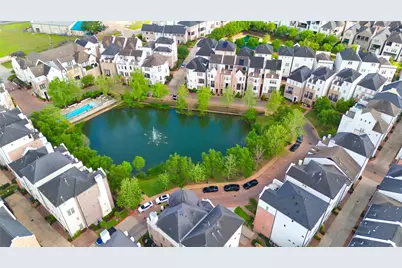 2029 Fannin Station N, Houston, TX 77045 - Photo 11