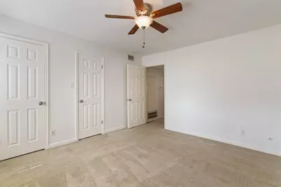 13228 Trail Hollow Drive #3228, Houston, TX 77079 - Photo 19