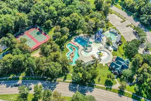 7110 Trailbrook Dr, Sugar Land, TX 77479 - Photo 5