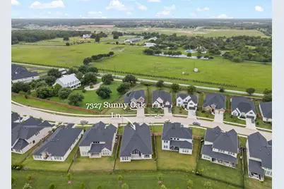 7327 Sunny Oak Lane, Fulshear, TX 77441 - Photo 35