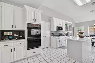 4038 Austin Meadow Dr, Sugar Land, TX 77479 - Photo 17