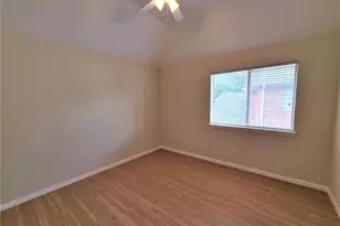 1719 Abellfield Ln, Sugar Land, TX 77478 - Photo 15