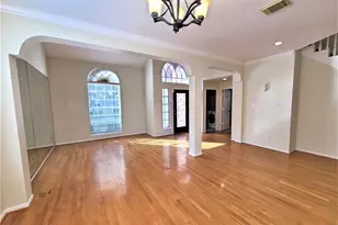 1719 Abellfield Ln, Sugar Land, TX 77478 - Photo 3