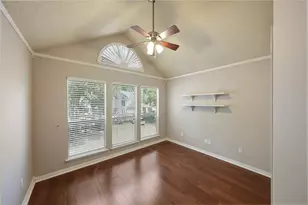 3311 Golden Trails Dr, Houston, TX 77345 - Photo 19