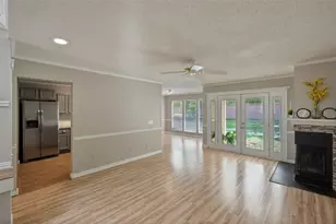 3311 Golden Trails Dr, Houston, TX 77345 - Photo 3