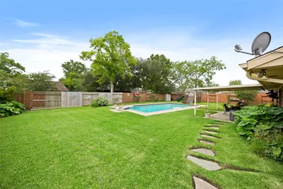 1922 Crooked Creek Lane, Pearland, TX 77581 - Photo 29