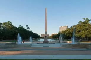 4026 Villanova St, Houston, TX 77005 - Photo 47