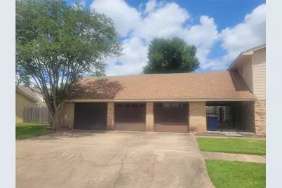 4203 Shady Springs Drive, Seabrook, TX 77586 - Photo 3