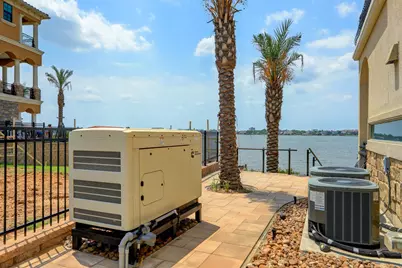 2466 Beacon Circle, League City, TX 77573 - Photo 33