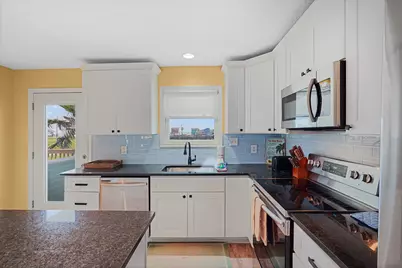 4206 Seabird Drive, Galveston, TX 77554 - Photo 13