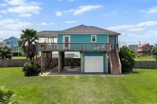 4206 Seabird Dr, Galveston, TX 77554 - Photo 1