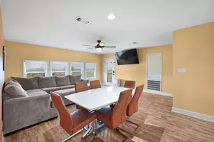 4206 Seabird Dr, Galveston, TX 77554 - Photo 9