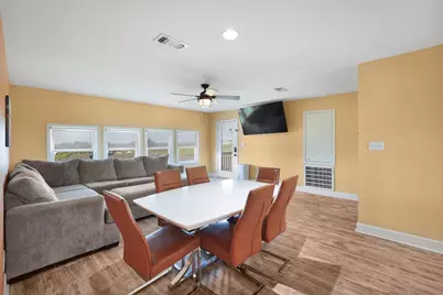 4206 Seabird Drive, Galveston, TX 77554 - Photo 7