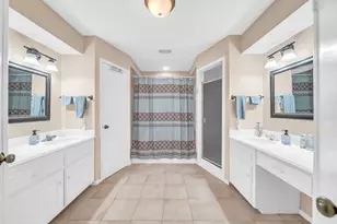 11423 Canyon Trail Dr, Houston, TX 77066 - Photo 9