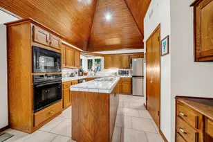 11423 Canyon Trail Dr, Houston, TX 77066 - Photo 3