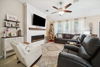 14038 Spring Mountain Lane, Houston, TX 77044 - Photo 3