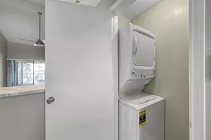 301-Building D Lakeview Terrace, Conroe, TX 77356 - Photo 5