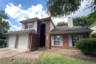 14727 Sun Harbor Dr, Houston, TX 77062 - Photo 1