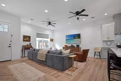 303 Blueberry Street #B, Houston, TX 77018 - Photo 7