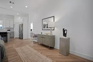 303 Blueberry St, Houston, TX 77018 - Photo 7