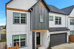 303 Blueberry St, Houston, TX 77018 - Photo 3