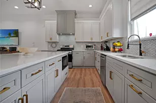 303 Blueberry St, Houston, TX 77018 - Photo 15