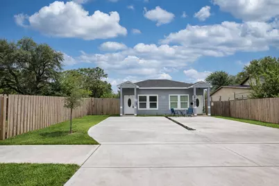 113 Bolden St #A B, Houston, TX 77029 - Photo 1