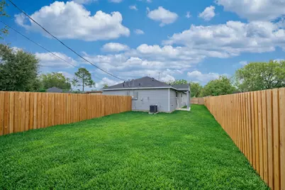 113 Bolden St #A B, Houston, TX 77029 - Photo 19