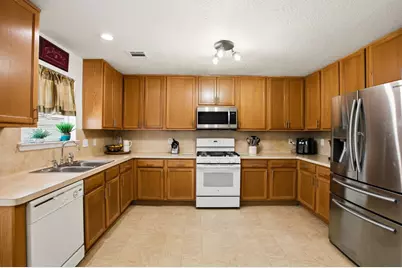 20507 Pinos Verde Drive, Cypress, TX 77433 - Photo 11