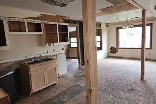 9021 Lomax St, Houston, TX 77093 - Photo 9