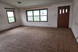 9021 Lomax St, Houston, TX 77093 - Photo 5