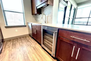 2910 Milam St St, Houston, TX 77006 - Photo 9