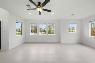 7607 Swooping Swallow Ln, Katy, TX 77493 - Photo 5