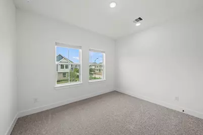 7607 Swooping Swallow Lane, Katy, TX 77493 - Photo 15
