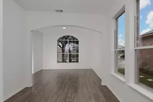 2037 Borthwick Ln, Conroe, TX 77301 - Photo 7