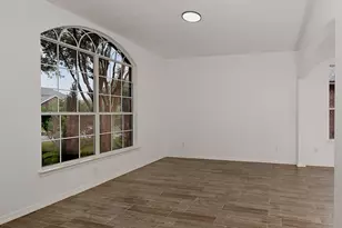 2037 Borthwick Ln, Conroe, TX 77301 - Photo 5